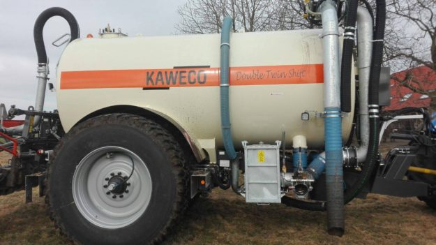 Kaweco Double Twin Shift 16.000 ltr. bemestertank en Kaweco Project 870 bemester geleverd aan Bosch Hengelo B.V. ter uitbreiding door De Kruyf Mechanisatie Aalten B.V..