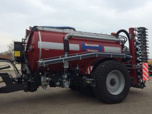 Deze week door De Kruyf Mechanisatie Aalten een dikke Double Twin Shift 16.000 liter afgeleverd aan Loonbedrijf Hartemink in Sinderen.