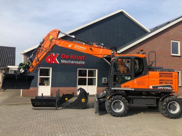 Doosan DX170W-5 Schuiteman foto 1